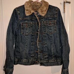 gap jean and fleece jacket